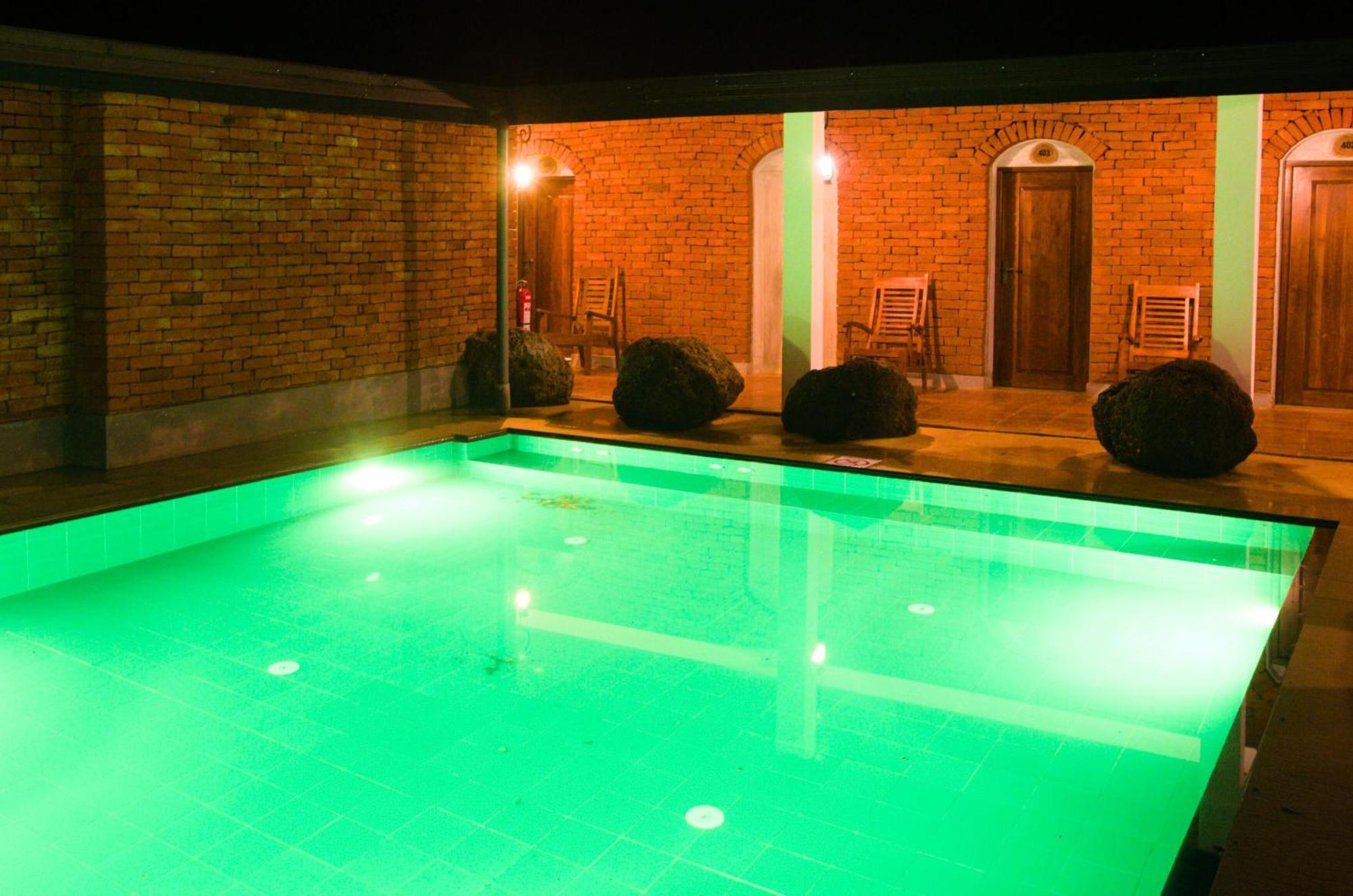 Pinthaliya Resort Сигирия Экстерьер фото